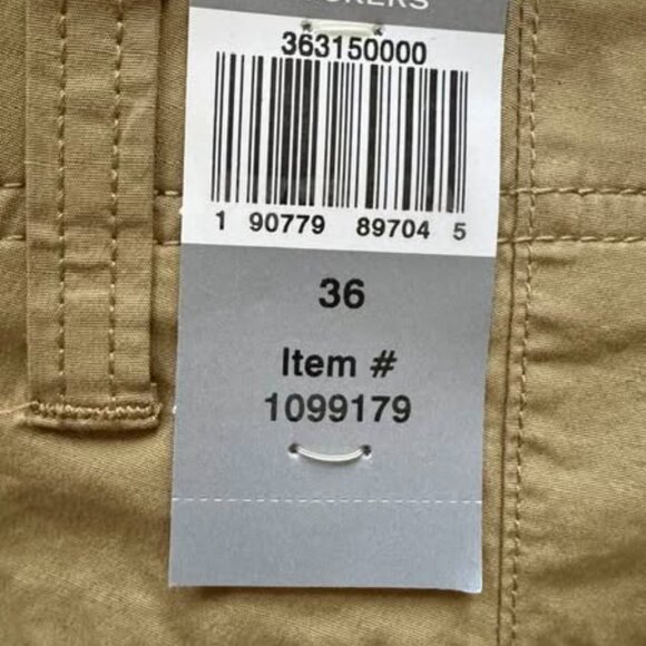 DOCKERS COMFORT UTILITY SHORT - Picture 4 of 4